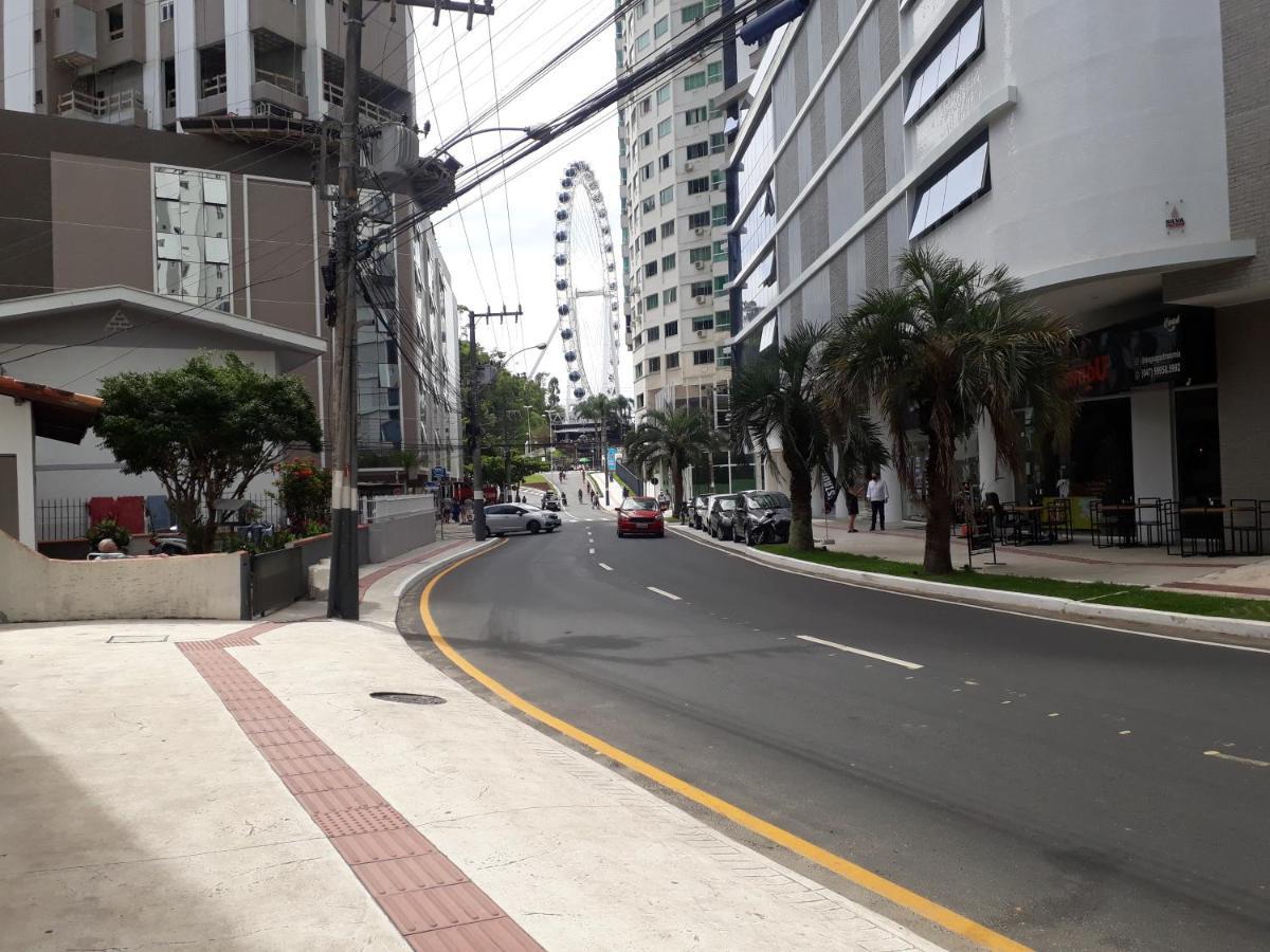 Otimo Apto. 180 Metros Do Mar Balneario Camboriu Dış mekan fotoğraf